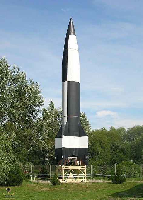 472px-Fusée_V2.jpg