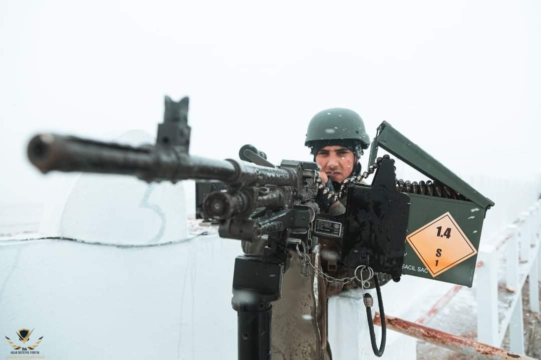LQ3sE9Qm.jpg