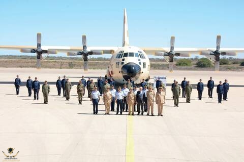 cn-aog10.jpg