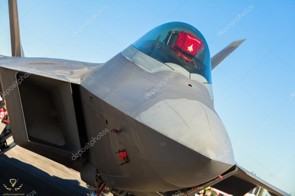 depositphotos_38883291-stock-photo-f-22-raptor-jet.jpg