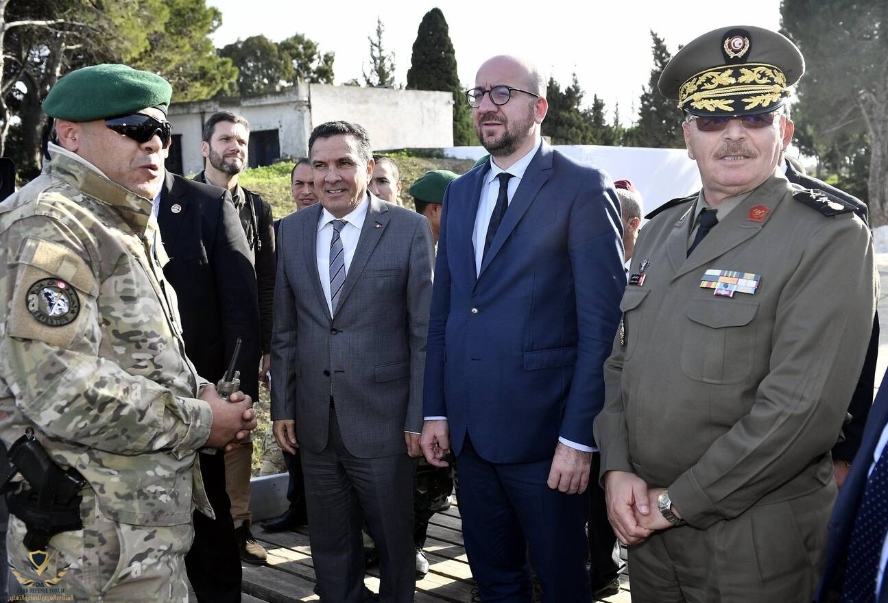 le-premier-ministre-belge-charles-michel-photographie-lors-d-une-visite-dans-une-base-militai...jpeg