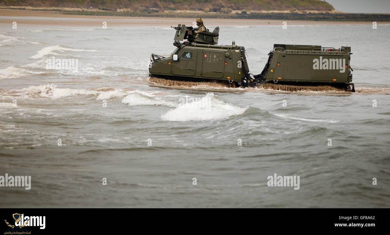 a-amphibious-viking-bv206s-armoured-personnel-carrier-of-the-british-GF8A62.jpg