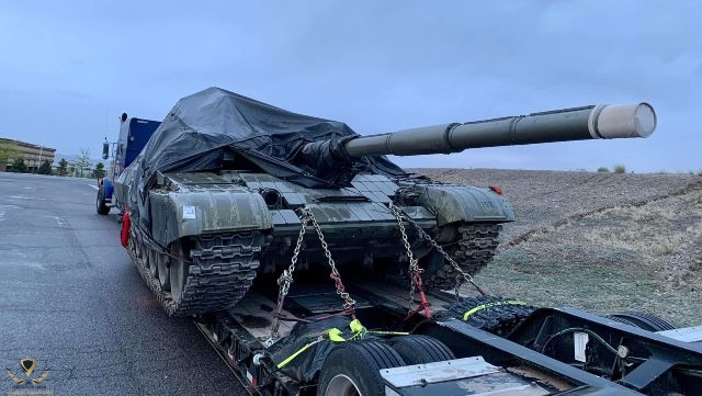 Soviet-era-unique-T-72M1-tank-was-spotted-near-Camp-Dodge-Iowa.jpg
