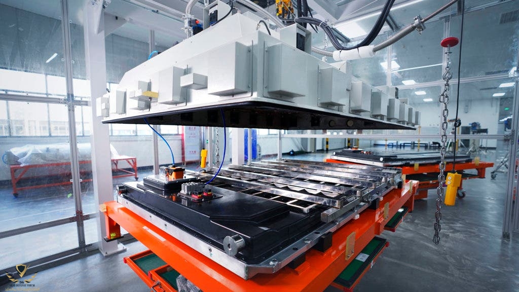 Xpeng-Factory-Battery-Packs-1-e1631915550219-1024x576.jpg