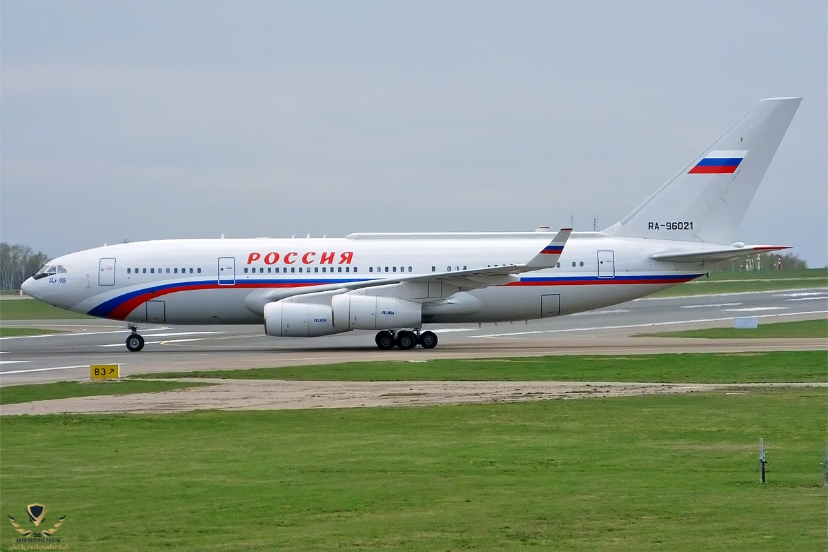 Rossiya_Special_Flight_Unit,_RA-96021,_Ilyushin_IL-96-300PU_(17456349202).jpg