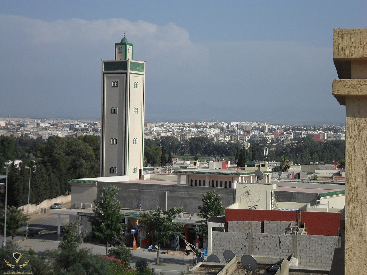 Masjid_Ar-Rahmah_in_Tghat,_Fes_-_panoramio_(1).jpg
