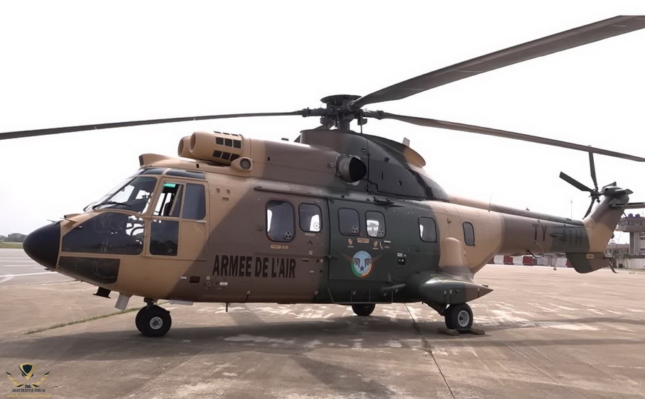 H215_Super_Puma_Benin.jpg