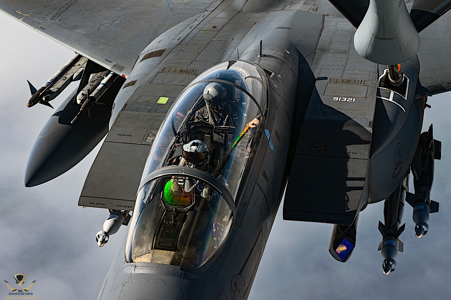 this-is-the-closest-youre-ever-going-to-get-to-a-flying-f-15e-strike-eagle-171645_1.jpg