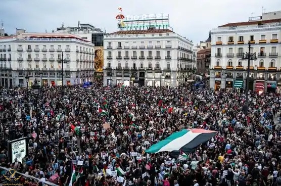 madrideppalestina-RloGwpYNp5KKVTILXIbLfoK-562x393@abc~2.JPG