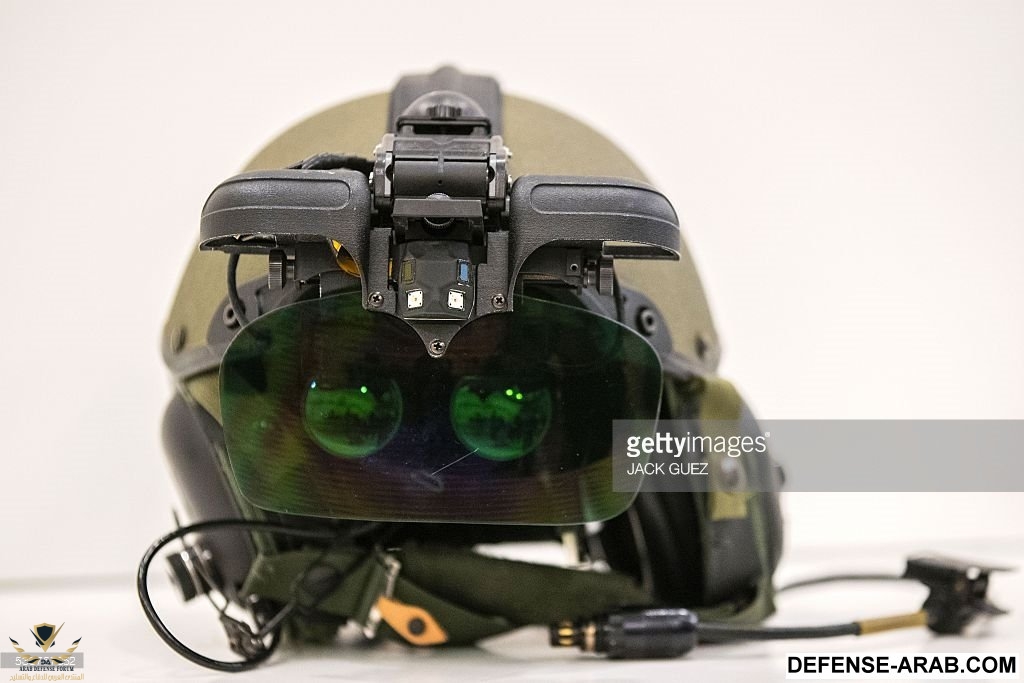 general-view-shows-an-ironvision-the-first-helmet-mounted-display-picture-id538757052.jpg