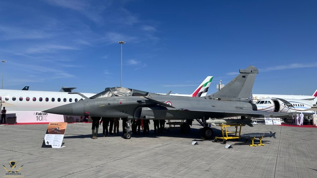 French-Air-Force-Rafale-F3R-fighter-jet-e1699908112769-1070x602 (1).jpg