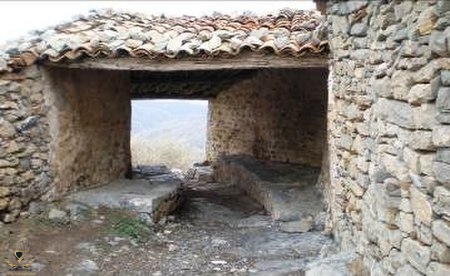 11_-_Kalâ_Beni_Abbès_Thagurt_El_Bordj_(littéralement_«_porte_de_la_citadelle_»).jpg