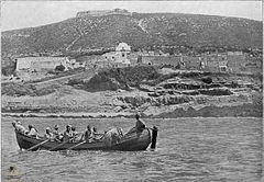 240px-Agadir-Founti_&_la_Casbah-1905.jpg
