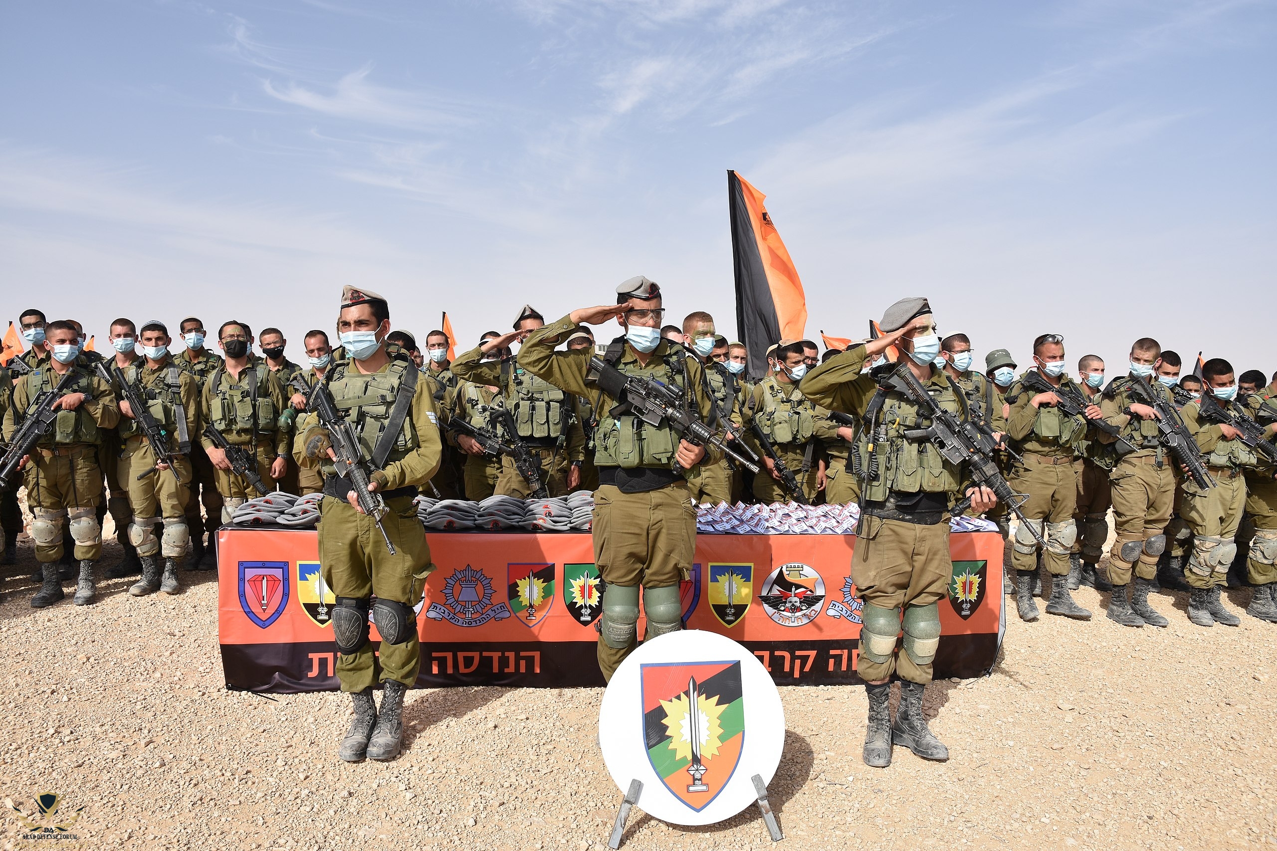 Israeli_Combat_Engineering_Corps_soldiers_standing_at_attention.jpg