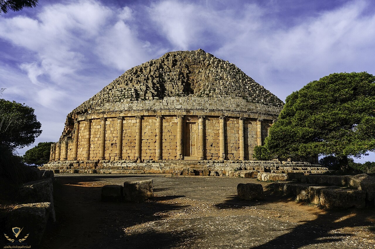 Royal_Mausoleum_of_Mauretania_2014.jpg