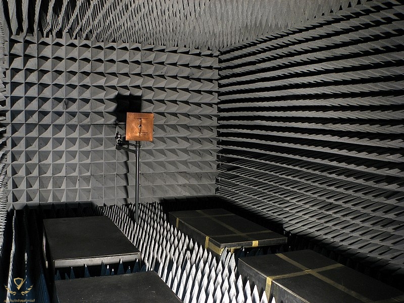 800px-Radio-frequency-anechoic-chamber-HDR-0a.jpg