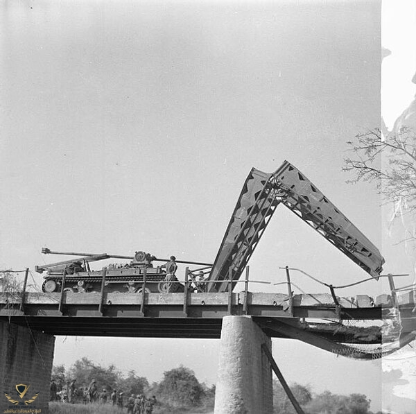 A_Valentine_bridgelayer_of_the_3rd_Independent_Bridge_Building_Company,_Royal_Armoured_Corps,_...jpg