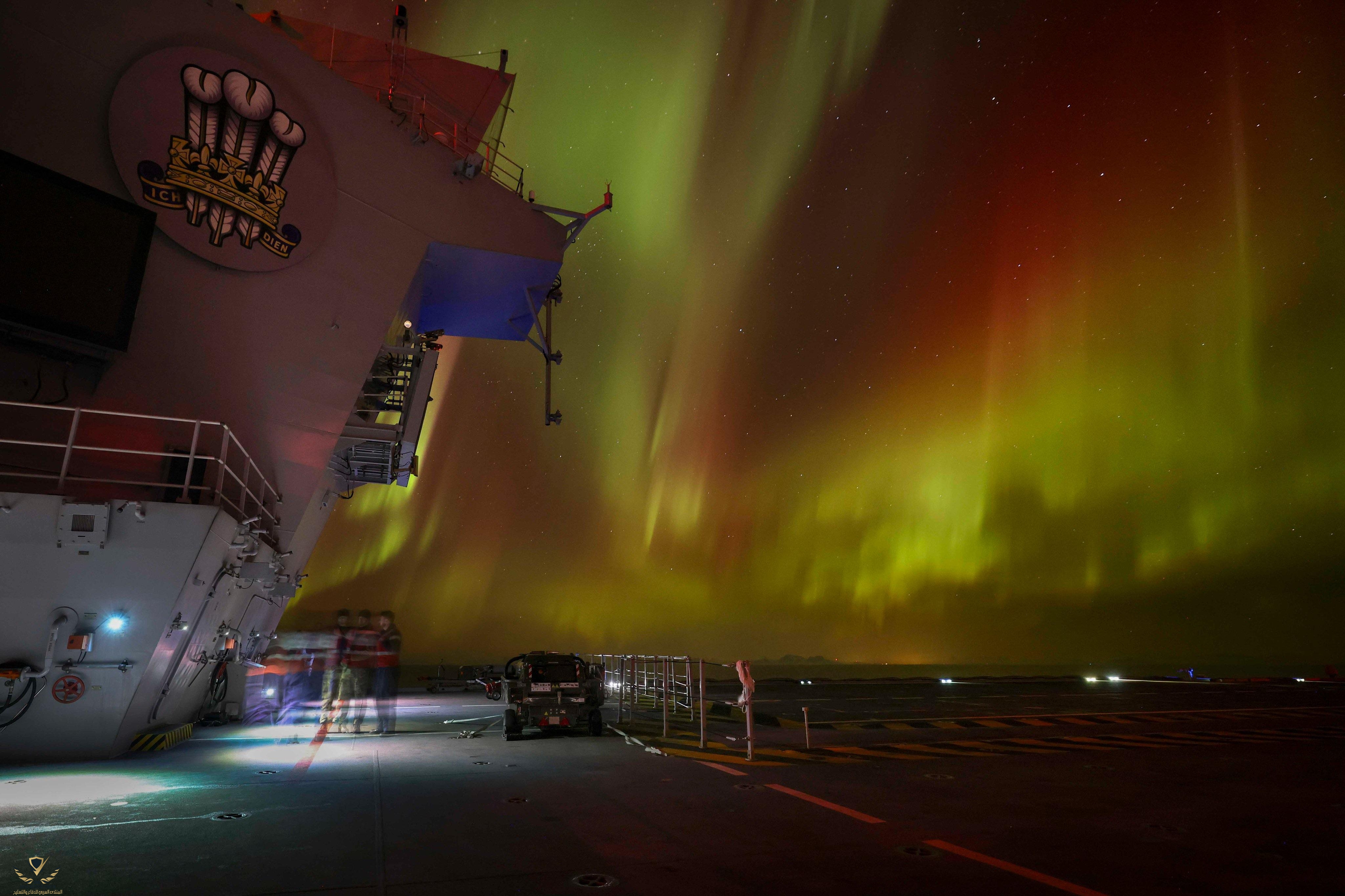 hms-prince-of-wales-underneath-the-northern-lights-during-v0-kstkywwvycmc1.jpg