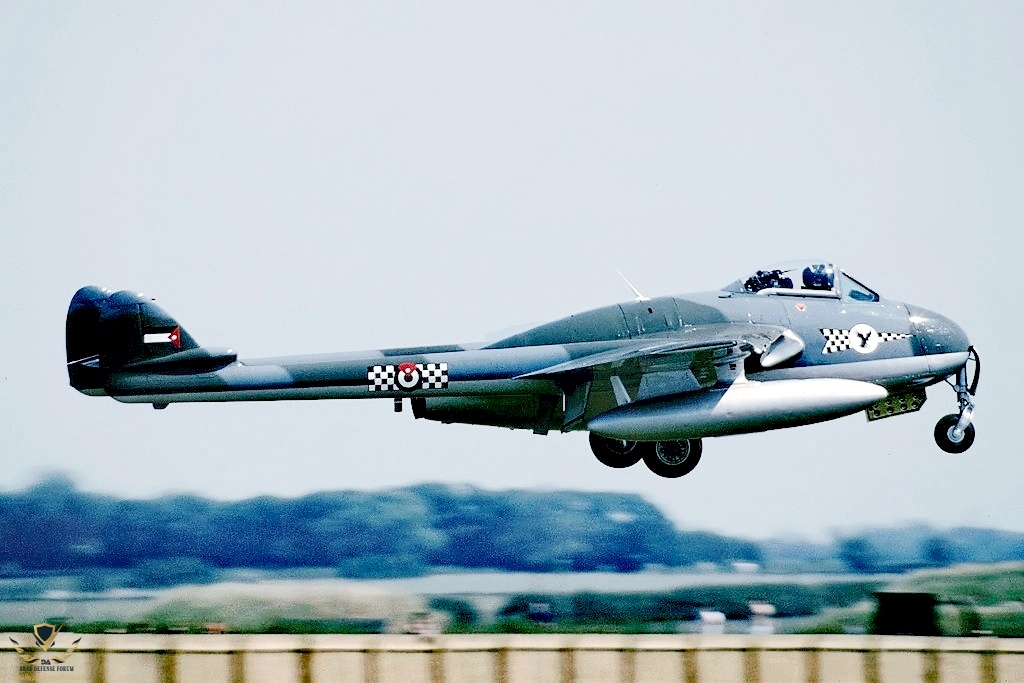 De_Havilland_Vampire_FB6_(DH-100)_AN2247927_edit_18909596423410.jpg