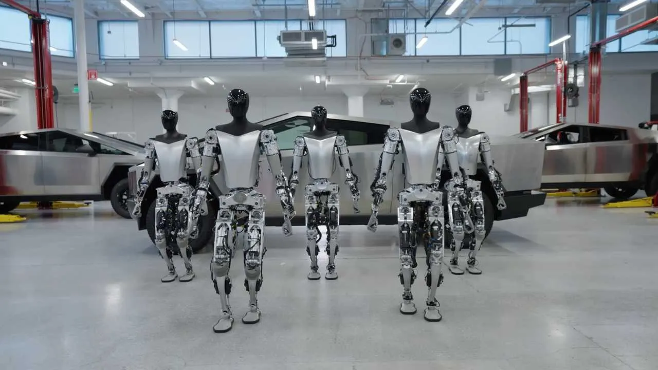 tesla-optimus-humanoid-robots-wa.png