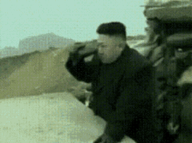 kim-jong-un-kim-jong-un-binocular.gif