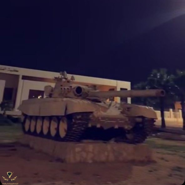 1697p3vn81.jpg