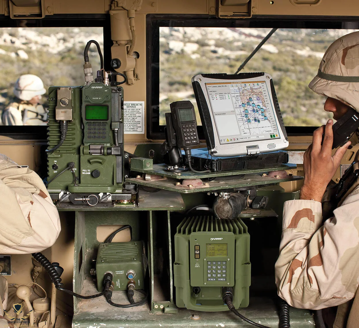 cs-tcom-rf-7800v-v51x-vehicular-base-vhf-radio-2.png