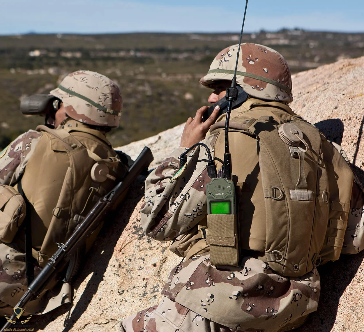 cs-tcom-rf-7800v-hh-handheld-vhf-tactical-radio.png