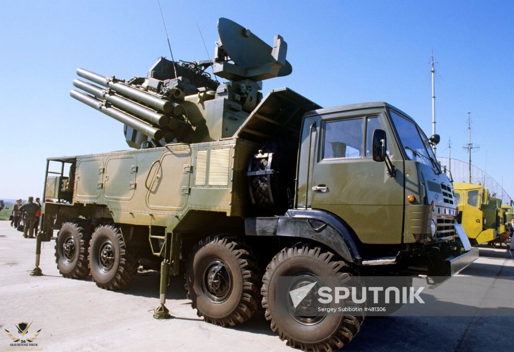 Pantsir-S1-IN-MAKS19.jpg