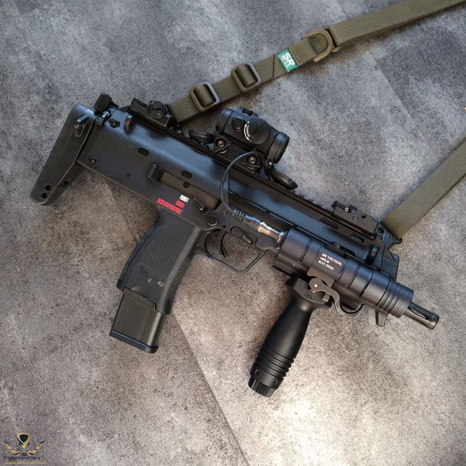 960px-MP7_A2.jpg