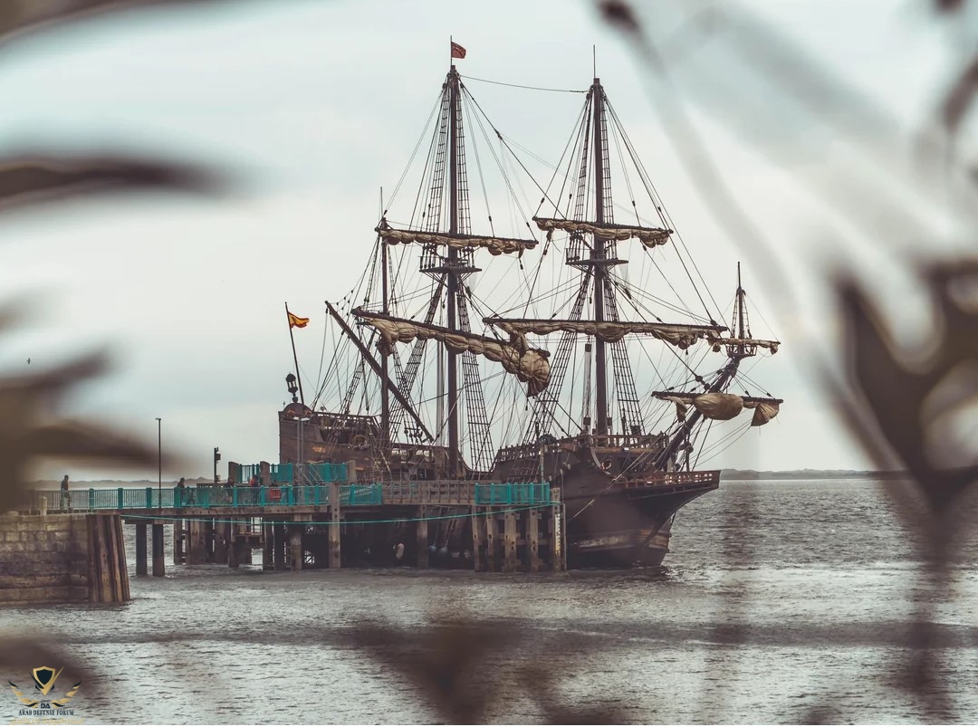 el-galeón-andalucía-currently-docked-in-caernarfon-wales-v0-5nd4ljz7sc4f1.jpg