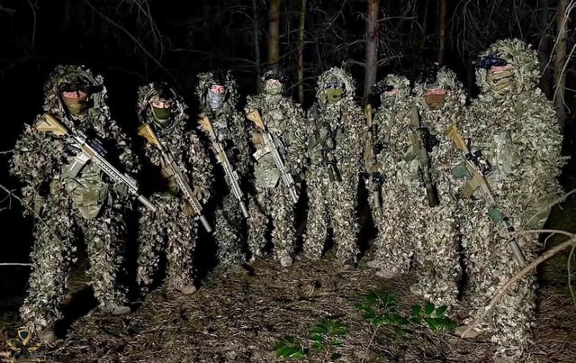 ukrainian-gur-main-directorate-of-intelligence-sof-members-v0-4szzn39npwsf1.jpeg