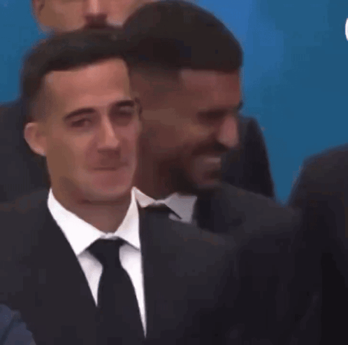 edufede68-lucas-vazquez.gif