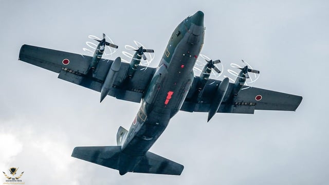 a-stunning-view-of-propeller-tip-vortices-swirling-off-a-v0-qn6ful6zjmwf1.jpeg
