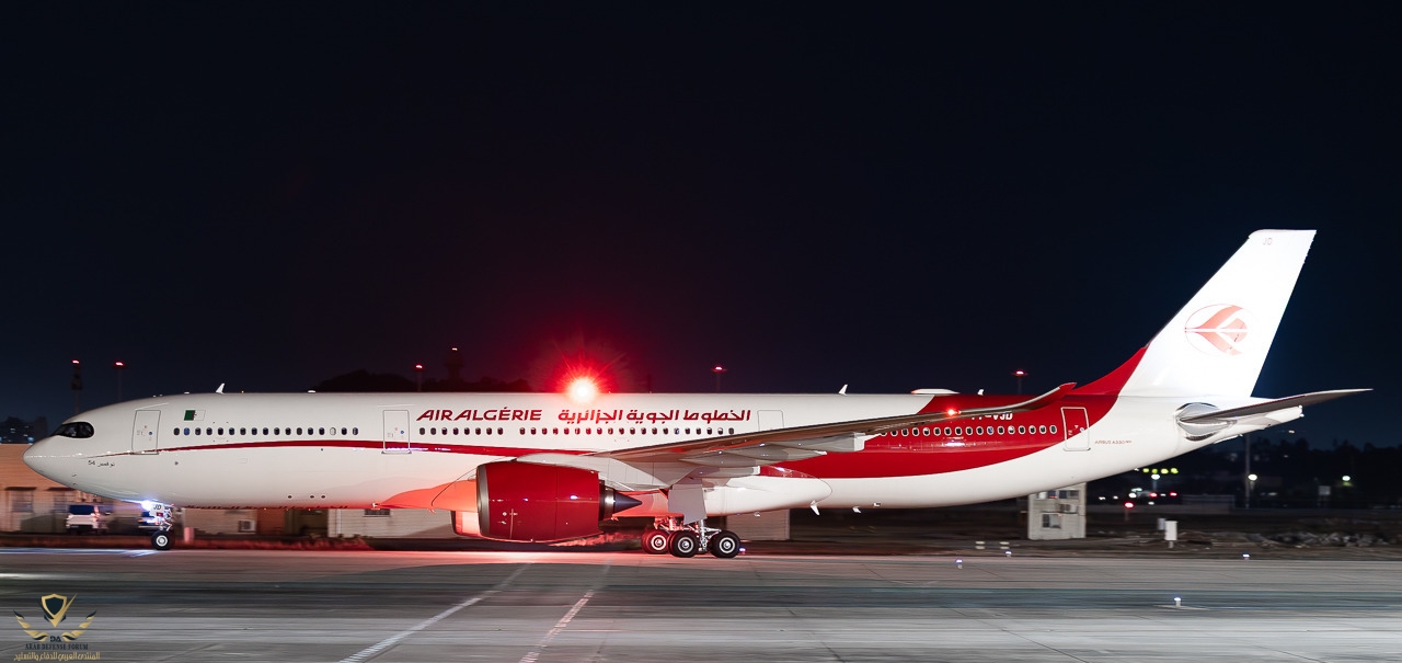 7t-vjd-air-algerie-airbus-a330-941_PlanespottersNet_1864360_2f0971235f_o (1).jpg