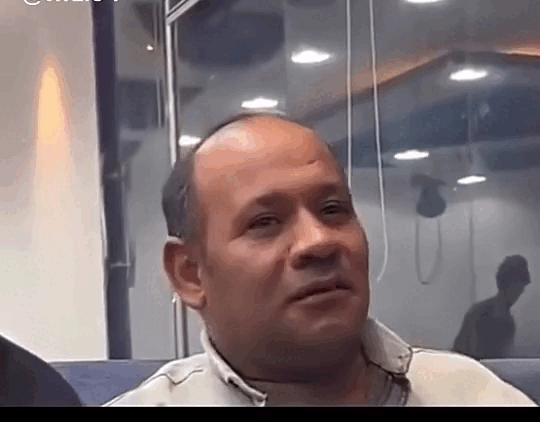 5996827557096337226 (online-video-cutter.com).gif