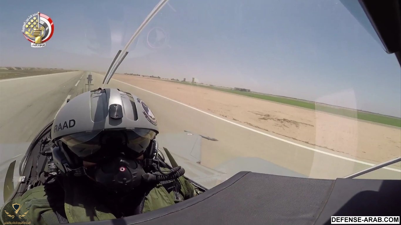 ‫مصر تتسلم الدفعة الرابعة من المقاتلات متعددة المهام من طراز18.JPG