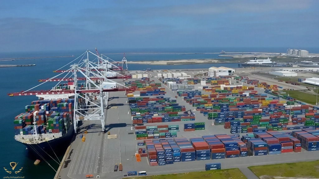 d_e079f4e4458f28a5adbfee2839dc3e3e (1)-artguru.jpeg