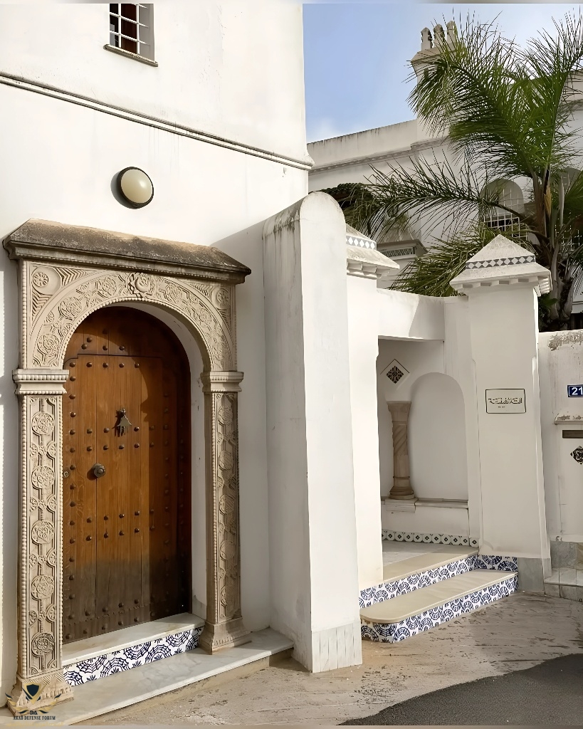 8b0a061fc6634cfbb137a9275055803c-artguru (1) (1).jpg