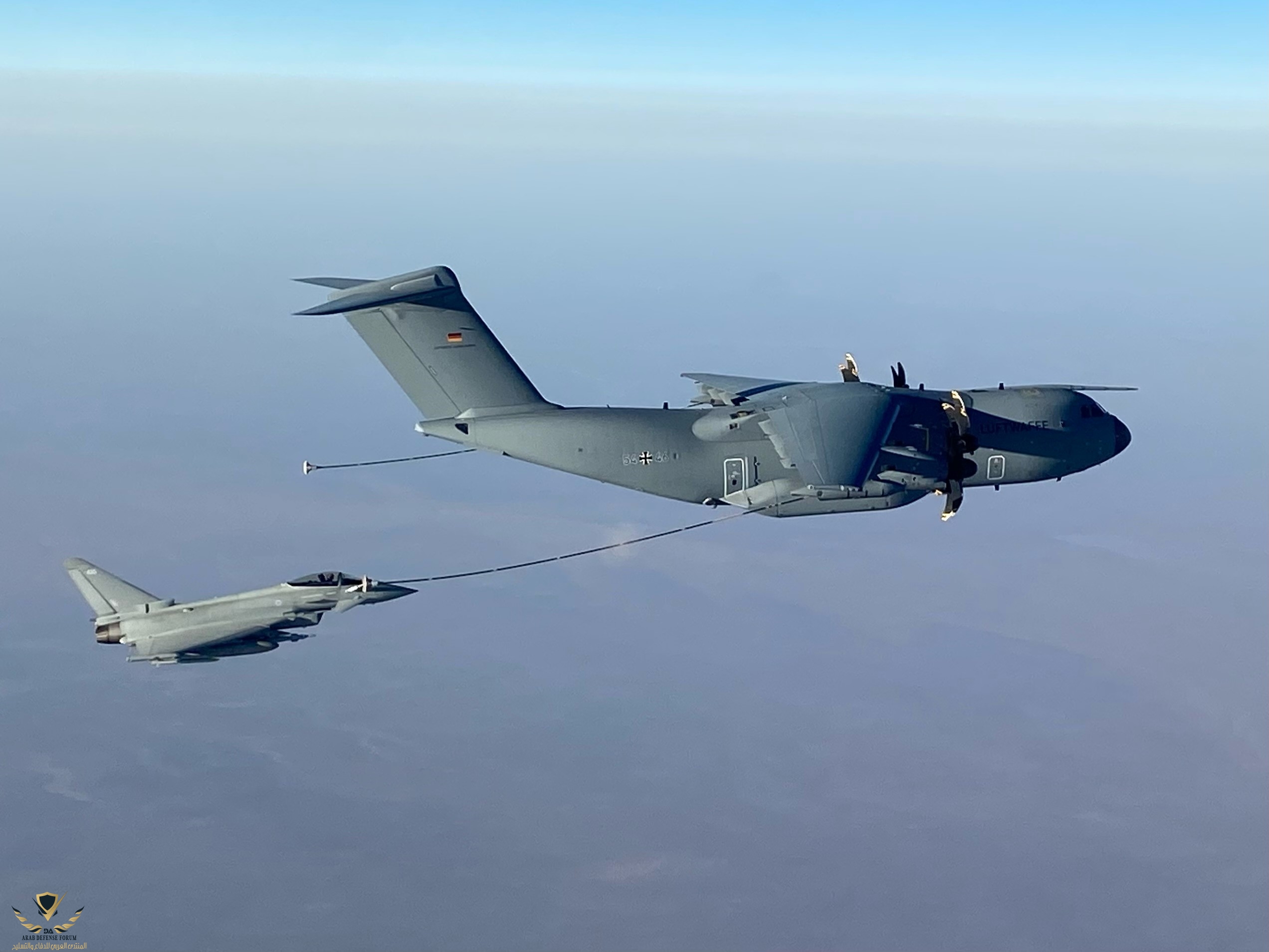 RAF_Typhoon_and_German_A400M_refuelling_1_Credit_RAF.jpg