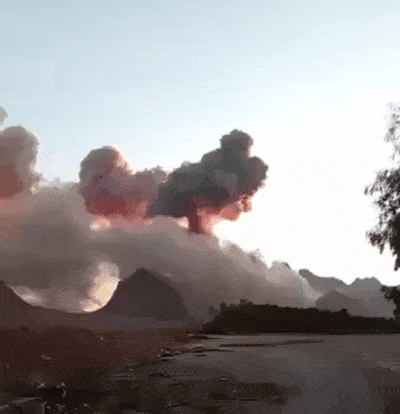 main-qimg-fa5e01ee16c94b43db34a2ed598f84ba.gif