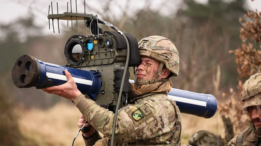 UK-to-supply-Ukraine-with-650-LMM-missiles-in-GBP-162-million-defence-package.webp
