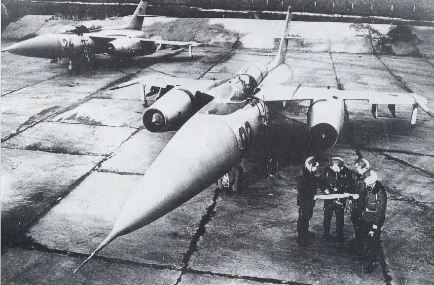Yak-28P-Firebar_02.webp