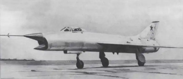Sukhoi-PT-7_01_2.webp