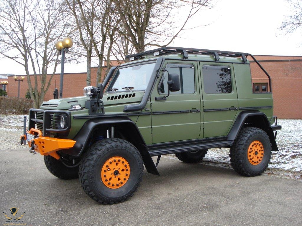 2010-Mercedes-Benz-G-Wagon-LAPV-6.x-Concept-11.jpg