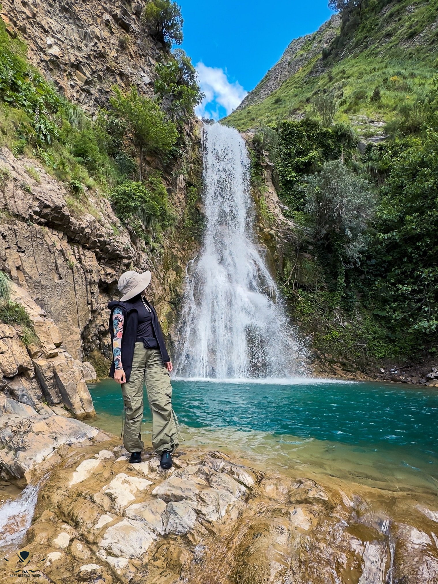 dz_hikers_1779414433049.jpeg