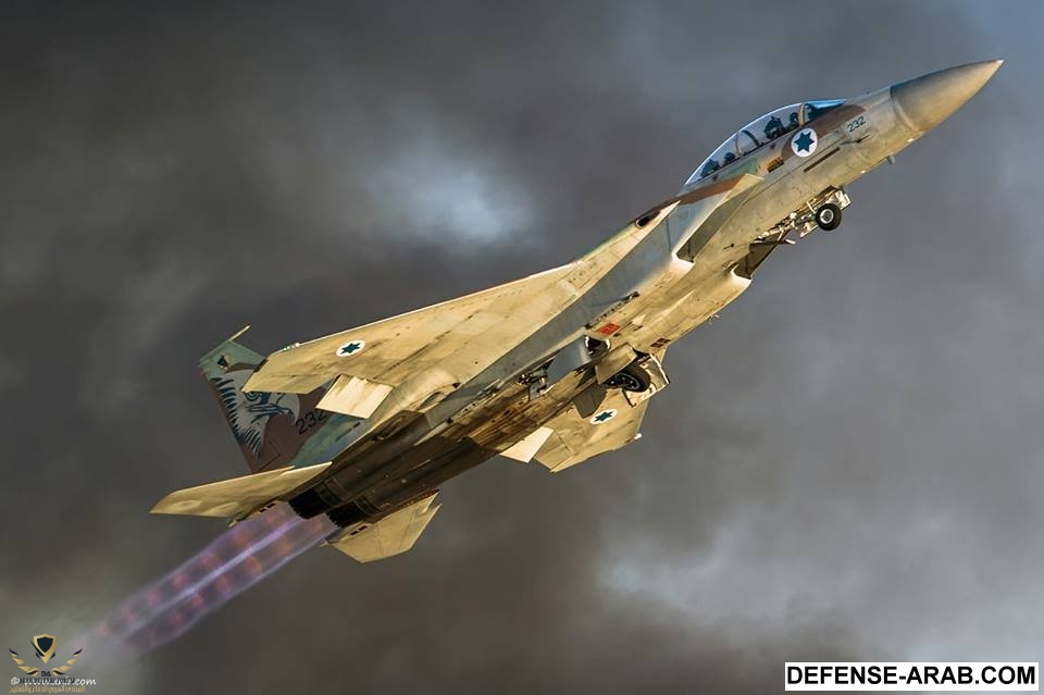 F-15I-take-off-smoke.jpg