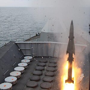 HMS Richmond fires a Seawolf.jpg