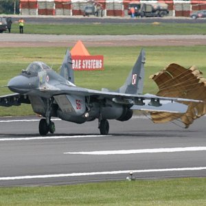 mig-29_doors_002-1.jpg