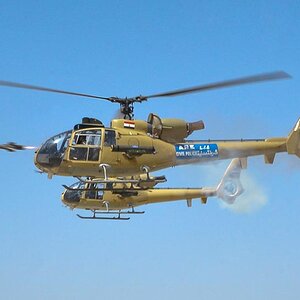 aerospatiale-gazelle-light-utility-helicopter-france_2.jpg
